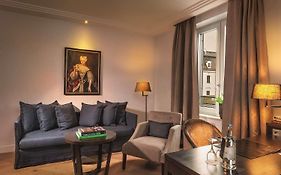 Hotel Maximilian’s